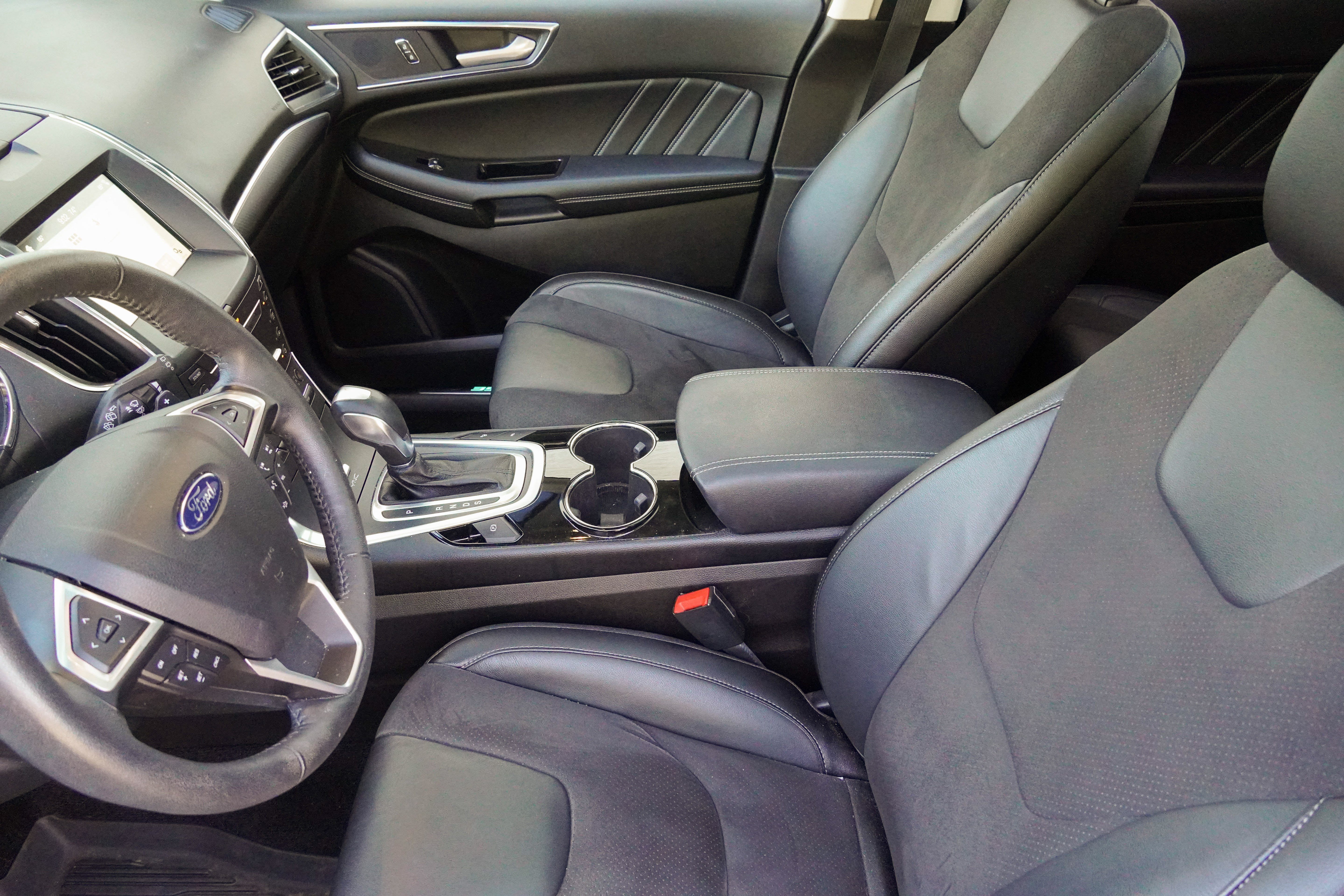 Used 2017 Ford Edge Sport w/ Equipment Group 401A AWD/4WD image 8