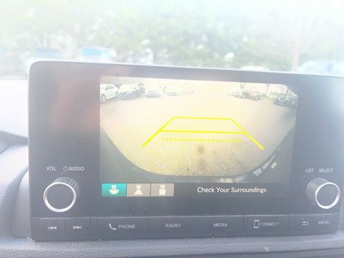 Used 2023 Honda CR-V Sport image 12