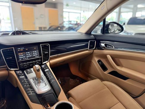 Used 2016 Porsche Panamera Edition RWD image 15