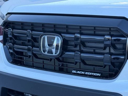 New 2026 Honda Ridgeline Black Edition image 43