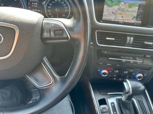 Used 2016 Audi Q5 2.0T Premium Plus w/ Technology Package AWD/4WD image 19
