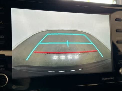 Used 2022 Toyota Corolla LE FWD image 12