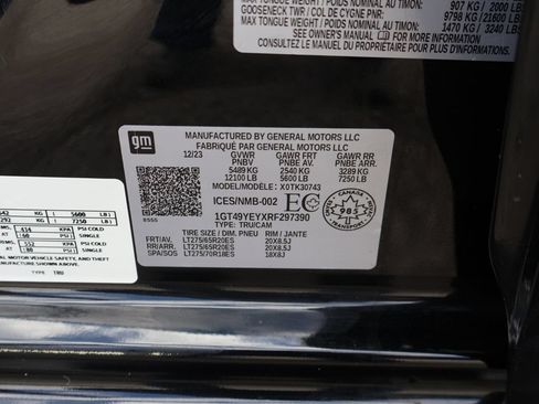 Used 2024 GMC Sierra 3500 Denali Ultimate AWD/4WD image 55