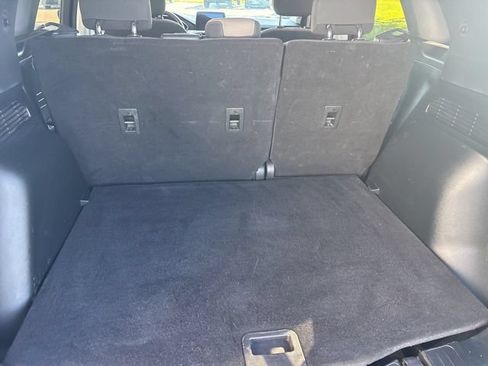 Used 2022 Ford Escape SE FWD image 32