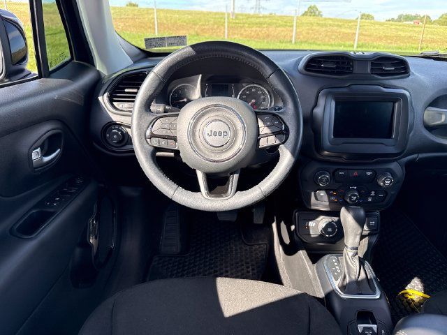Used 2019 Jeep Renegade Altitude w/ Quick Order Package 2XM AWD/4WD image 21