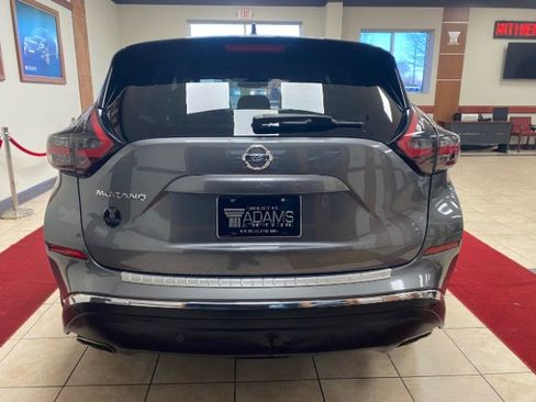 Used 2021 Nissan Murano S image 4