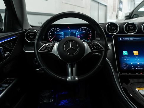 Used 2025 Mercedes-Benz C 300 4MATIC Sedan image 15