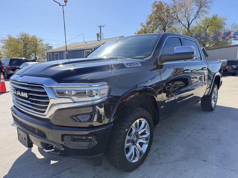 Used 2020 RAM 1500 Limited image 3