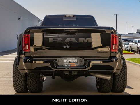 Used 2025 RAM 3500 Laramie image 8