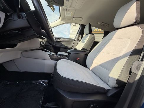 Used 2023 Ford Escape Active AWD/4WD image 20