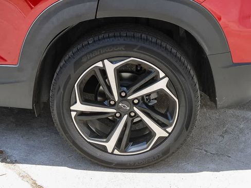 Used 2023 Chevrolet TrailBlazer RS w/ Convenience Package FWD image 6