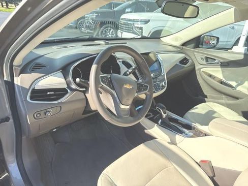 Certified 2024 Chevrolet Malibu LT FWD image 10