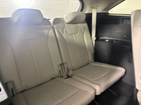 Used 2023 Kia Sorento SX AWD/4WD image 32