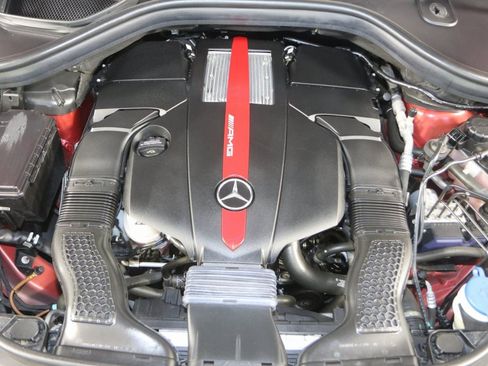 Used 2019 Mercedes-Benz GLE 43 AMG GLE 43 AMG image 28