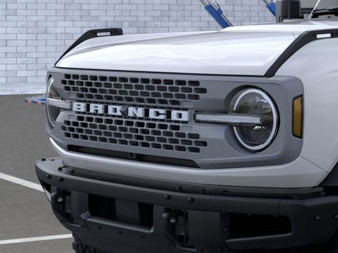New 2026 Ford Bronco Badlands image 22