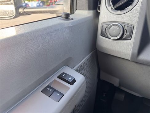 New 2026 Ford E-450 and Econoline 450 Super Duty w/ Power Equipment Group image 22