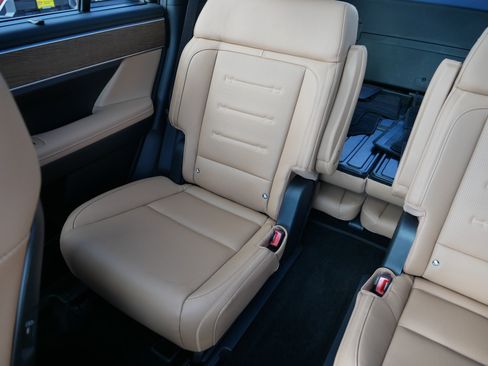 Certified 2026 Hyundai Santa Fe Calligraphy image 12