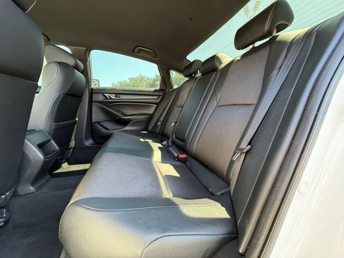 Used 2019 Honda Accord Sport image 38
