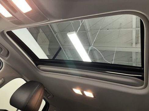 Used 2023 MAZDA CX-5 AWD 2.5 S w/ Premium Package image 10