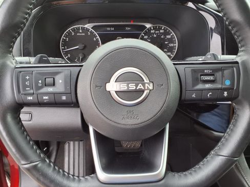 Used 2022 Nissan Pathfinder SL w/ SL Black Package image 18