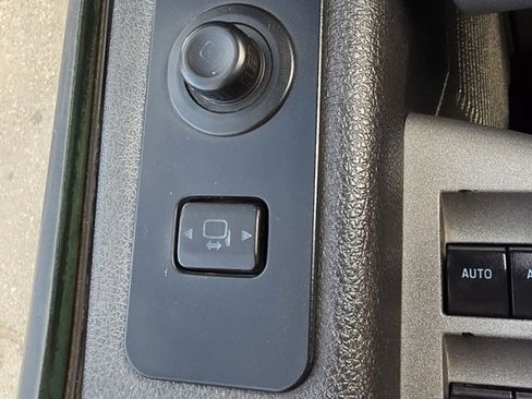 Used 2013 Ford F250 Lariat w/ Chrome Pkg image 17