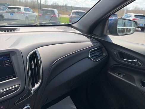 Used 2022 Chevrolet Equinox RS w/ LPO, Floor Liner Package AWD/4WD image 20
