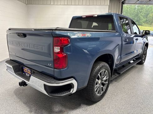 Used 2024 Chevrolet Silverado 1500 LT AWD/4WD image 7