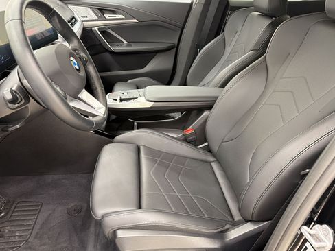 Certified 2025 BMW X2 xDrive28i w/ Premium Package AWD/4WD image 5