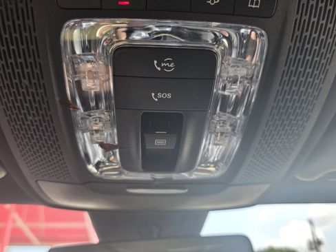 Used 2019 Mercedes-Benz A 220 w/ Premium Package image 37