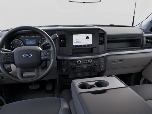 New 2025 Ford F250 XL w/ 360-Degree Camera Package image 7