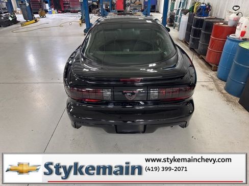 Used 1994 Pontiac Firebird Coupe image 11