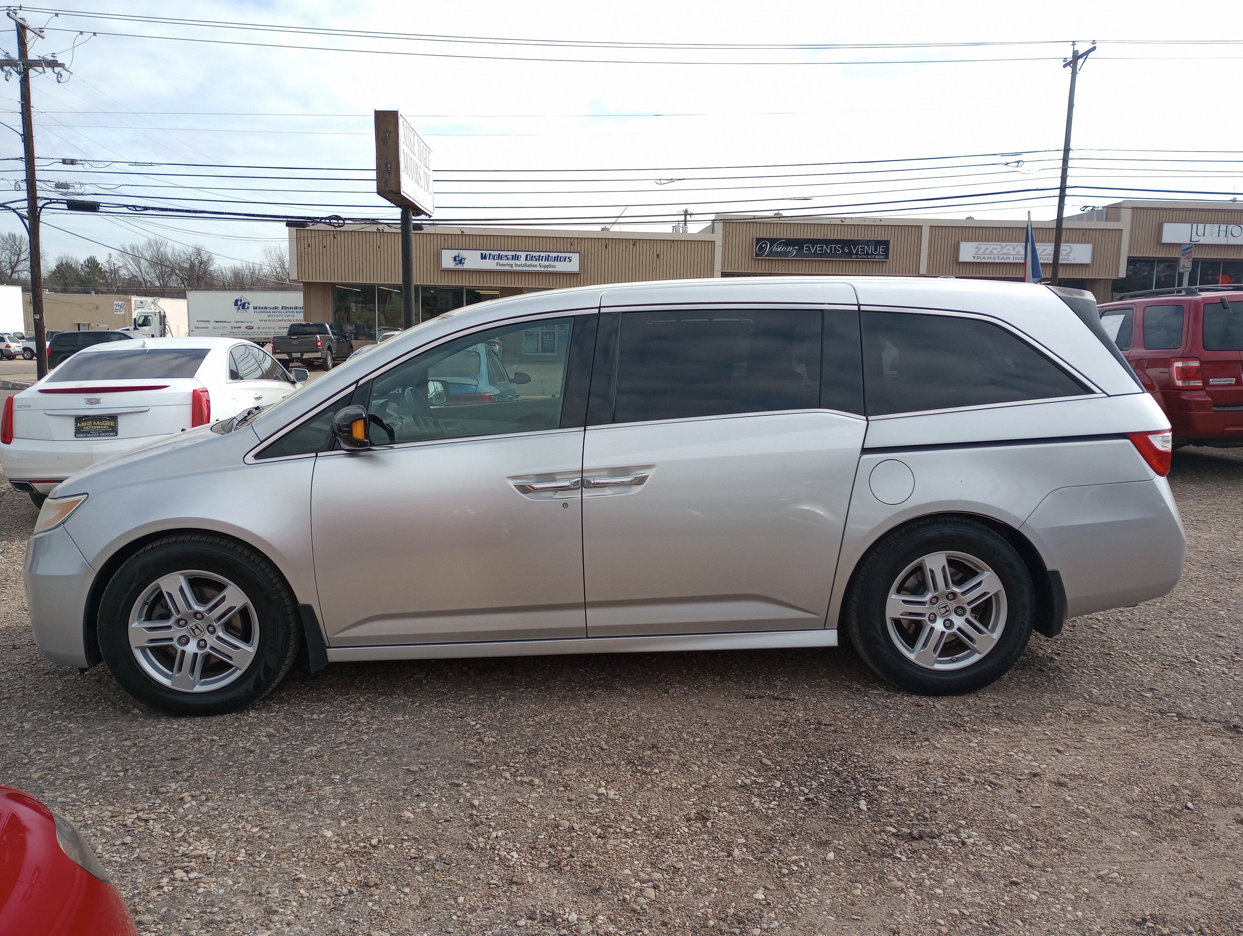 Used 2013 Honda Odyssey Touring image 4