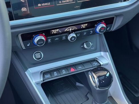New 2025 Audi Q3 2.0T Premium image 35