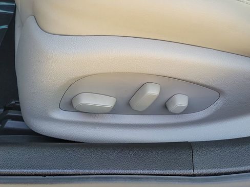 Used 2019 Cadillac CTS Luxury image 32