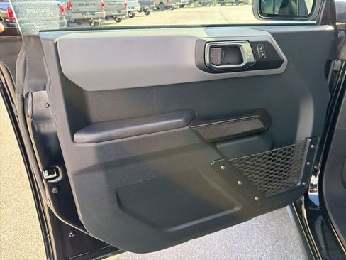 Used 2024 Ford Bronco Black Diamond AWD/4WD image 10