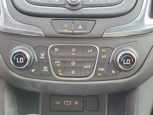 Certified 2023 Chevrolet Equinox LT FWD image 31