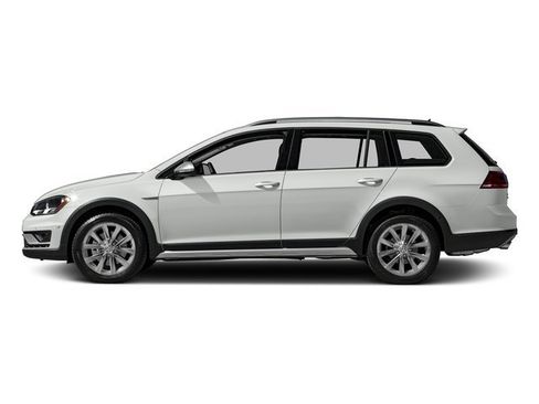 Used 2017 Volkswagen Golf Alltrack SE AWD/4WD image 6