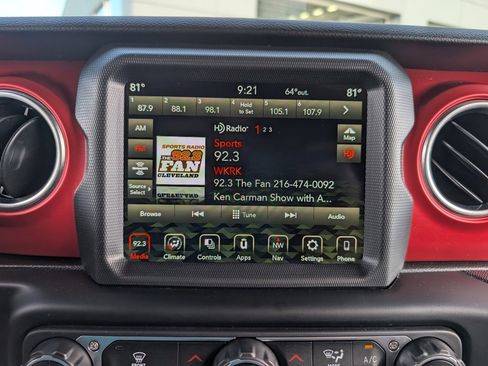 Used 2022 Jeep Wrangler Rubicon image 27