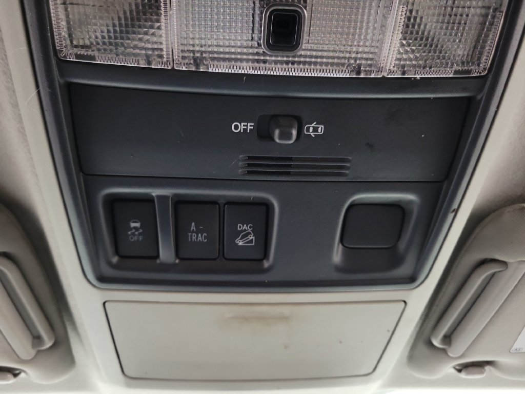 Used 2018 Toyota 4Runner SR5 w/ Wilderness Package AWD/4WD image 22