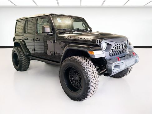 Used 2021 Jeep Wrangler Unlimited Sport AWD/4WD image 3