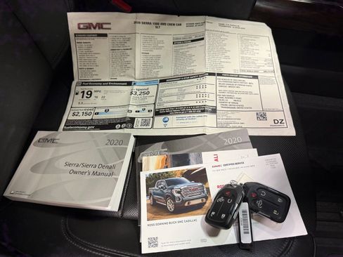 Used 2020 GMC Sierra 1500 SLT image 19