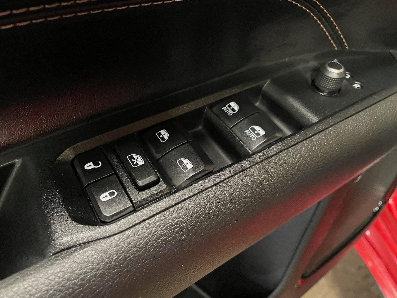 Used 2022 Jeep Compass Limited AWD/4WD image 12