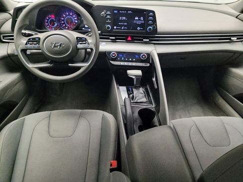 Used 2023 Hyundai Elantra SEL FWD image 22