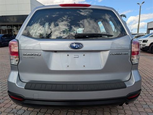 Used 2018 Subaru Forester 2.5i w/ Alloy Wheel Package image 11