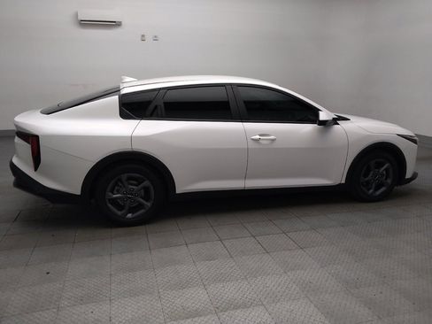 Used 2025 Kia K4 FWD image 10