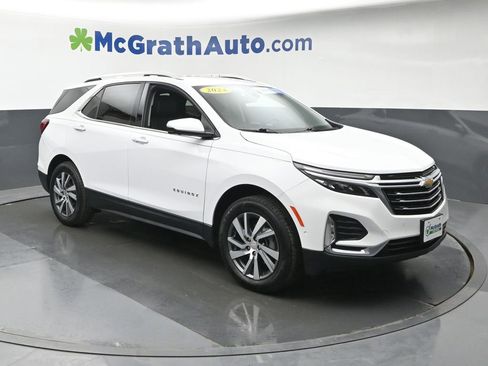 Used 2024 Chevrolet Equinox Premier AWD/4WD image 2