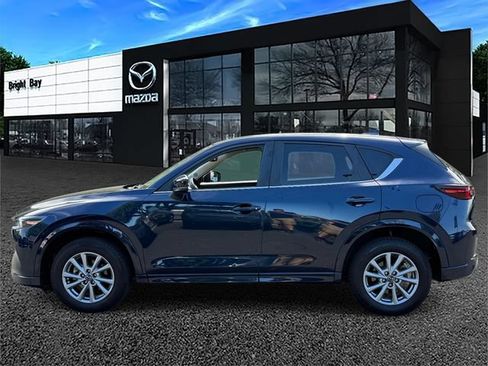 Used 2024 MAZDA CX-5 AWD 2.5 S w/ Preferred Package image 3