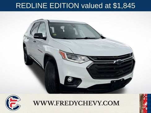 Used 2019 Chevrolet Traverse Premier w/ Redline Edition AWD/4WD image 3