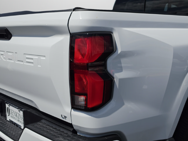 Used 2023 Chevrolet Colorado LT w/ LT Convenience Package III RWD image 19