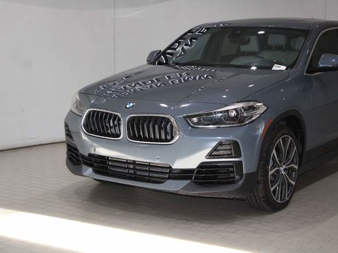 Used 2022 BMW X2 sDrive28i w/ Convenience Package image 2